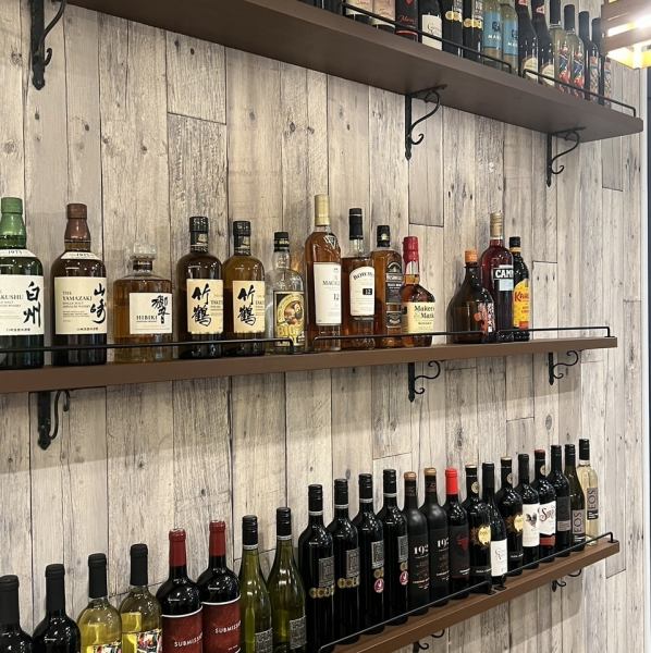 貸切もOK！！大人数様での各種ご宴会も当店にお任せください！総席40席の広々とした木のぬくもり溢れる店内はご宴会でも大人気♪もちろん、合コンや誕生日・記念日・女子会でのご利用にもおすすめ☆リーズナブルなコースがさらにお得になるクーポンもご用意しております! 豊洲 肉バル 誕生日 女子会 食べ放題 デート　