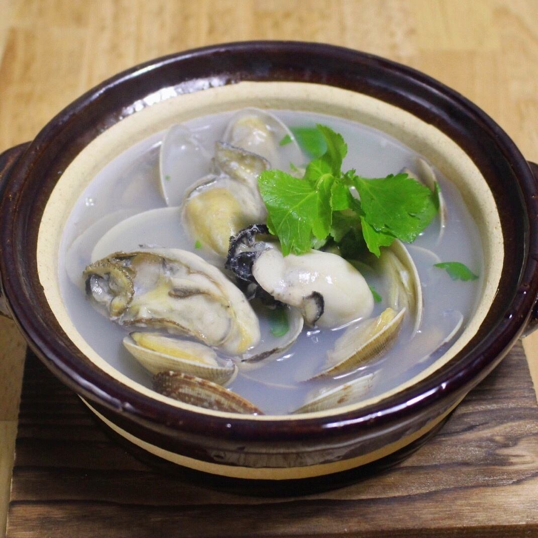 [Delicious] Ako oysters go perfectly with sake!!