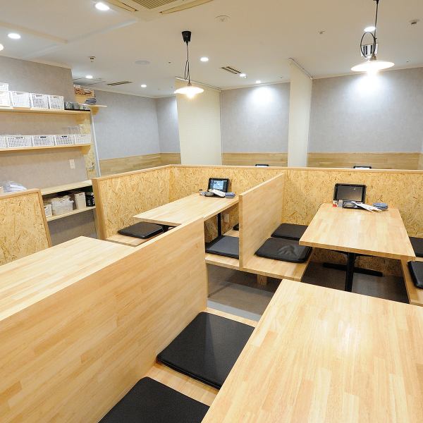 会社宴会飲み会・女子会・誕生日会・合コンにも最適！人気のお席はご予約で早々に埋まってしまいますので、ご予約お問い合わせはお早めに♪