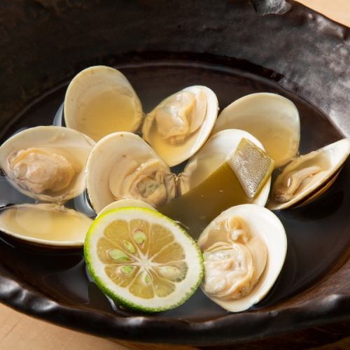 Steamed clams with sake