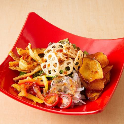 Lotus root and sweet potato root vegetable chip salad