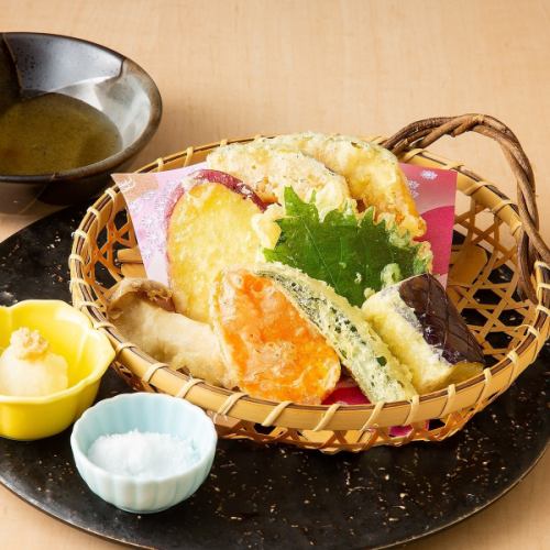 Seasonal vegetable tempura