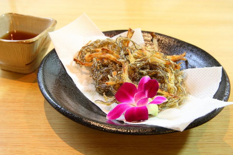 Mozuku tempura