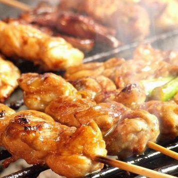 【金山駅3分！】当店自慢のチキン南蛮フライは圧巻！手打ちして焼き上げた焼き鳥も！