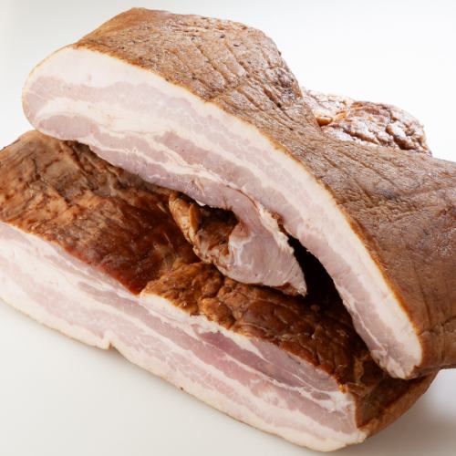 自家製ベーコンとソース♪