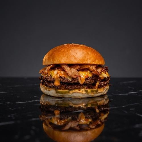 BBQスマッシュベーコンチーズバーガー