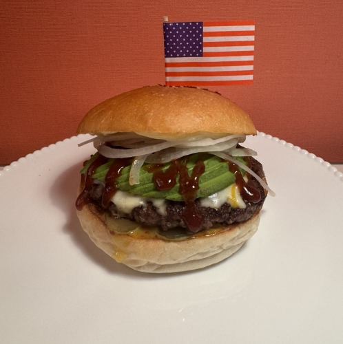 BBQスマッシュアボカドチーズバーガー(シングルパティ)