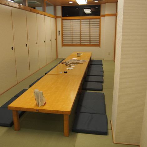 There is a private tatami room where you can relax and relax!