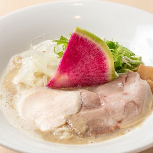 Chicken broth and oden broth ramen