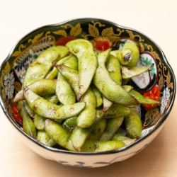 Charcoal grilled edamame