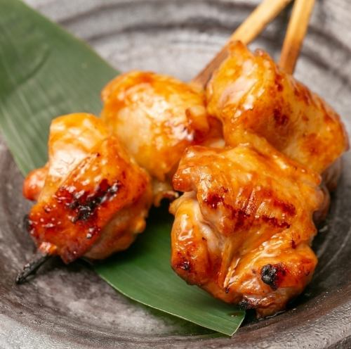 Nagoya Cochin thigh skewers (with sauce or salt)