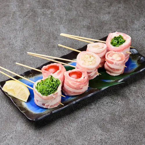 這些菜餚均採用主廚精心挑選的食材烹製而成,味道精緻絕倫。