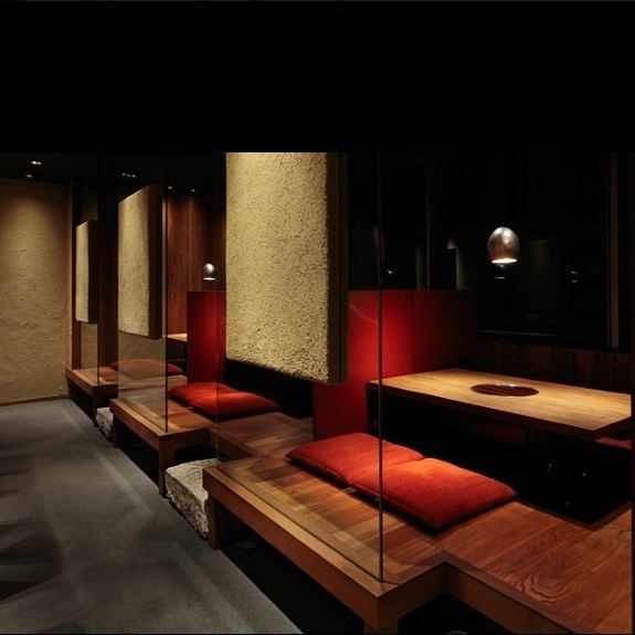 掘りごたつ席でプライベートの焼肉宴会！ゆったり広々快適空間