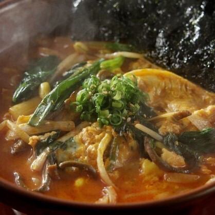 【トラジオリジナル】名物ユッケジャン麺1320円(税込)