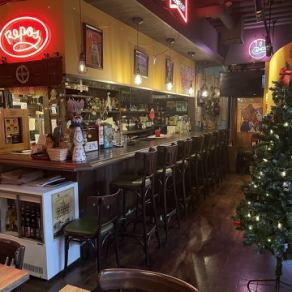 说到吧台，那就是柜台吧？即使您独自一人，我们也欢迎您。