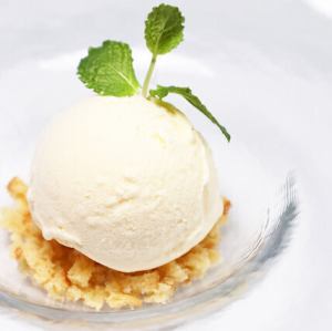 ● アイスクリーム各種