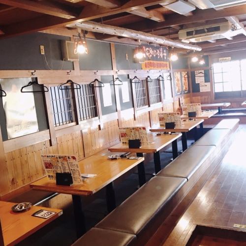 <p>We have a number of horigotatsu seats for 4 to 6 people.It can seat up to 30 people.Groups of 8 or 10 people can use multiple tables.Perfect for drinking parties with friends, girls&#39; parties, etc.</p>
