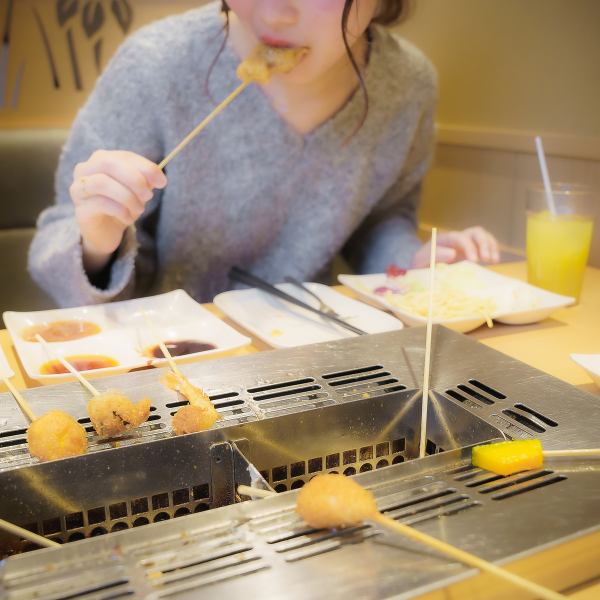 [All-you-can-eat skewers!!] Choose your own way! Fun to fry! Satisfying to eat! The concept of Kushiya Monogatari♪