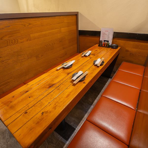 【駅チカ・どんなシーンにも】王子公園駅よりすぐの当店。飲み会や宴会利用、ご家族れなどどんなシーンにもおススメです。よる遅くまで営業しているので2軒目、3軒目利用にもぴったりです◎