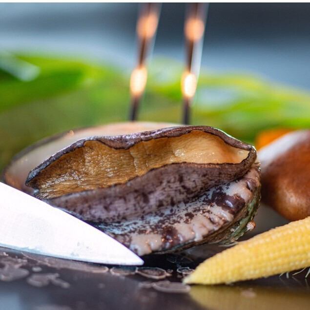 葵タワー25階からの景色は昼も夜も絶景。非日常を味わえます。