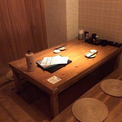 A horigotatsu table with a calm atmosphere☆Families are also welcome♪