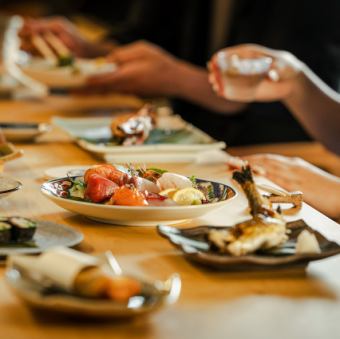 【飲み放題付き】全10品5000円 「炭焼き串と鮮魚3種コース」※日~木4500円※