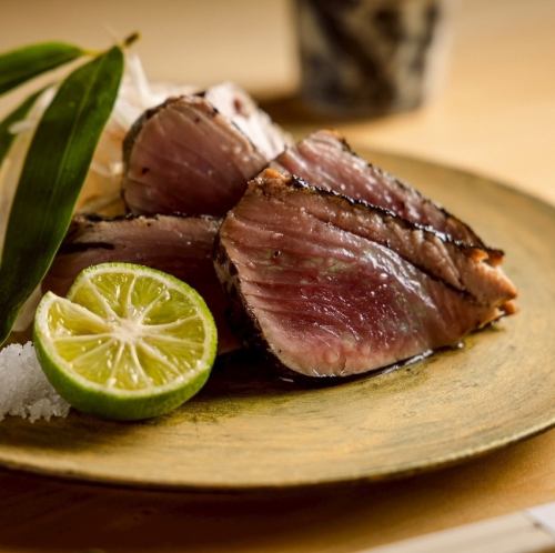 【名物】高知県産直送！鰹のタタキ