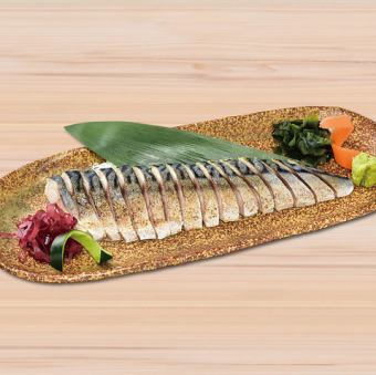 炙りしめ鯖半身盛り(しめ鯖)