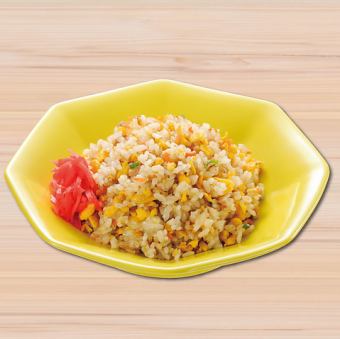 居酒屋の中華チャーハン
