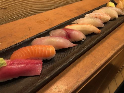 9 pieces of chef's choice nigiri
