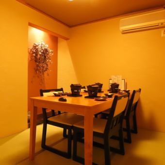 二階テーブルせき個室※他のお席とは通路を隔てた完全個室です。