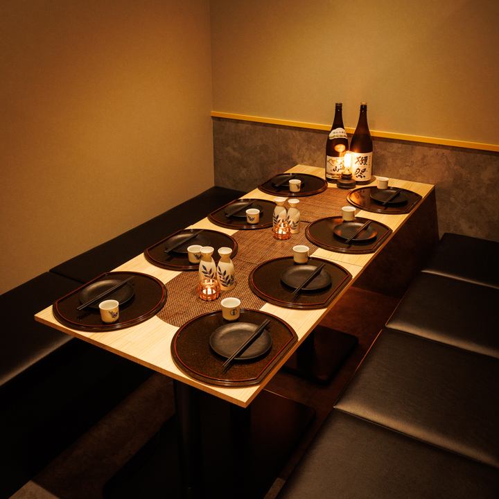 The Japanese atmosphere is perfect for an adult date!