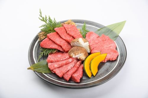 Gyuyoshi 和牛里脊肉 3 块拼盘 120g