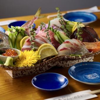 【おまかせコース】2h飲み放題付き◆四季折々の地魚盛り合わせやお肉料理など全9品7000円(税込)