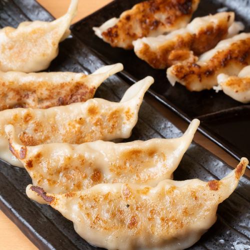 当店イチオシジャンボ餃子