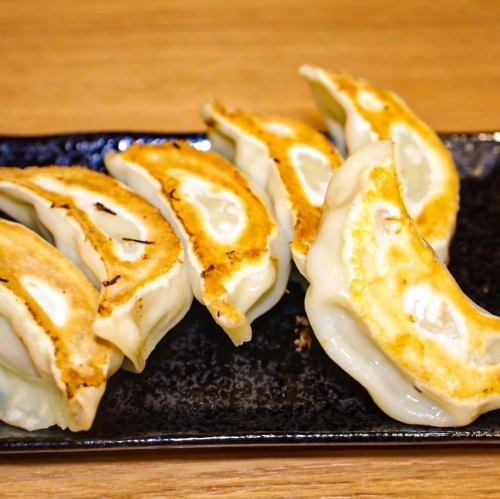 特性肉汁餃子6個