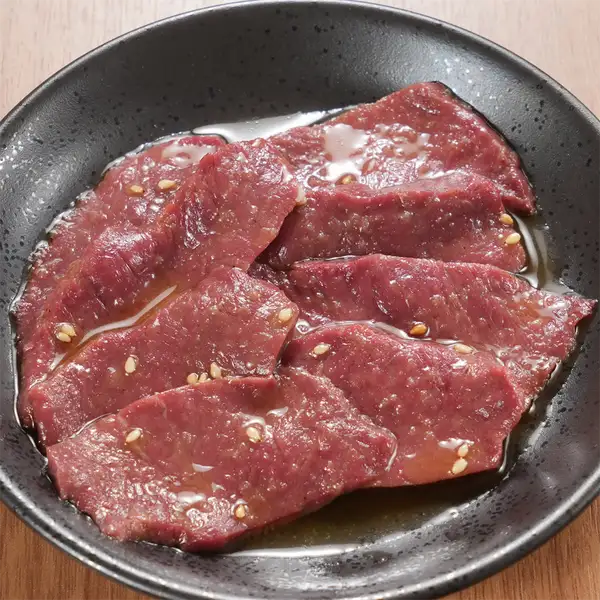 【売切御免の大人気メニュー】鮮度抜群！こだわりの牛ハツ・牛レバーは必食です