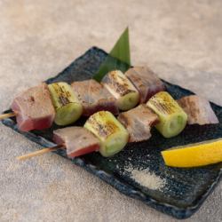 鮪のネギま串焼き(味噌ダレ・甘辛醤油）