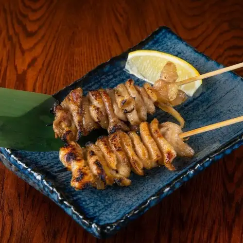 鶏皮（塩・たれ）