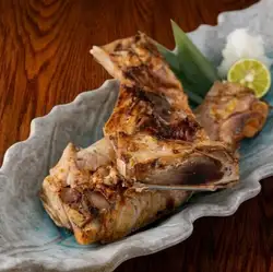 マグロのカマリブステーキ