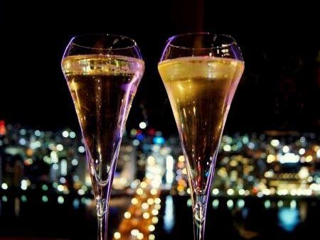 地上100mでの感動体験。忘れられない特別な時間をどうぞ。