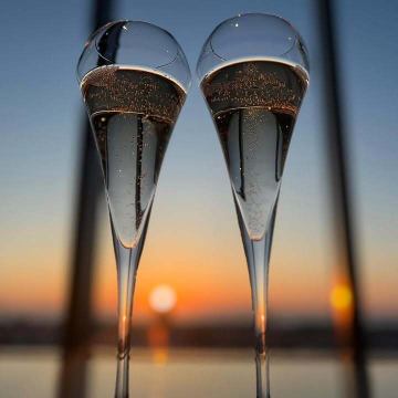 夕日とワイン！🍷️
