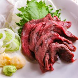 [Fukushima specialty] Horse meat sashimi