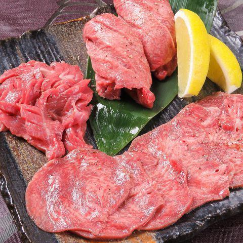 【アラカルト歓迎！】A5ランク肉も取り揃えており、幅広くお楽しみいただけます♪デート・接待・女子会にも