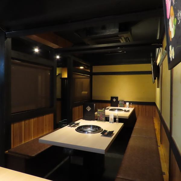 [In-store table seats] Can be used by a wide range of people, from one person to families and groups.The exquisite yakiniku that you can forget the hustle and bustle of the city in a calm atmosphere will make you feel enchanted.Enjoy an extraordinary space with a luxurious table☆