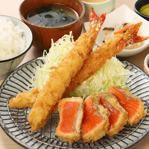 大海老とサーモンレアカツ定食