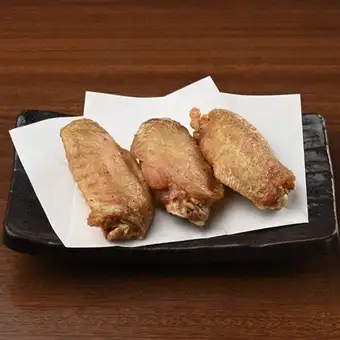風干し手羽先唐揚げ・塩（1本）
