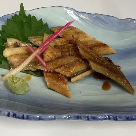 【名物】焼き穴子(あて)