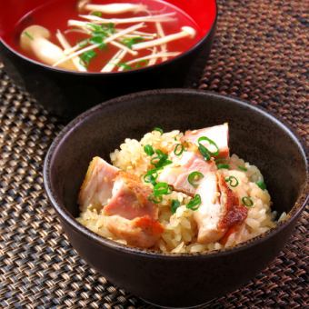 かしわ飯と鶏スープ