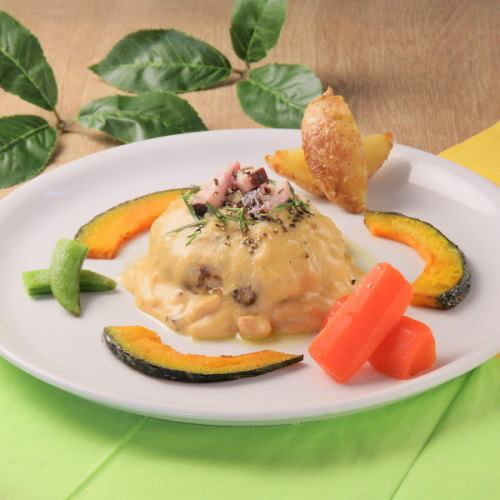 濃厚！明太カルボナーラソースのハンバーグステーキ